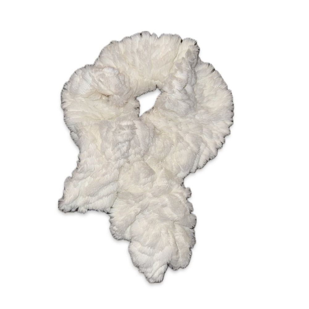 Cream Faux Fur Scarf with Subtle Sequin Sparkle